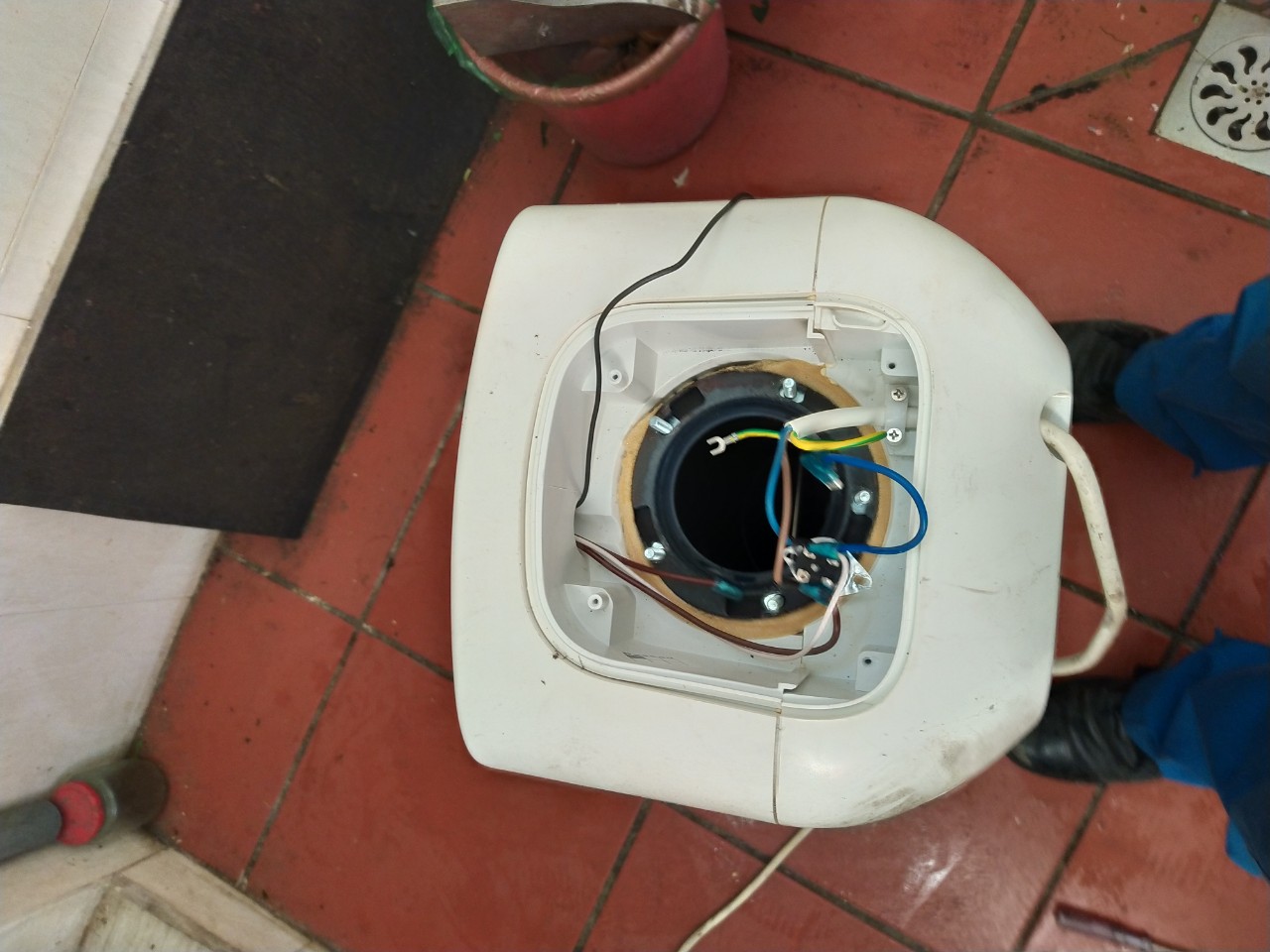 Sửa bình nóng lạnh tại nhà Hải Phòng